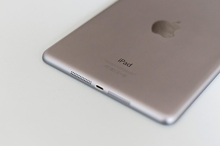 Apple iPad mini Retina (11).jpg
